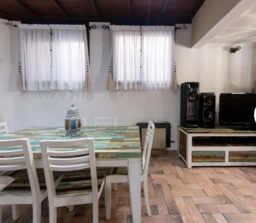 OPORTUNIDAD!! EXCELENTE PH 3 AMBIENTES CON PATIO RECICLADO A NUEVO! EN MONTECASTRO CABA