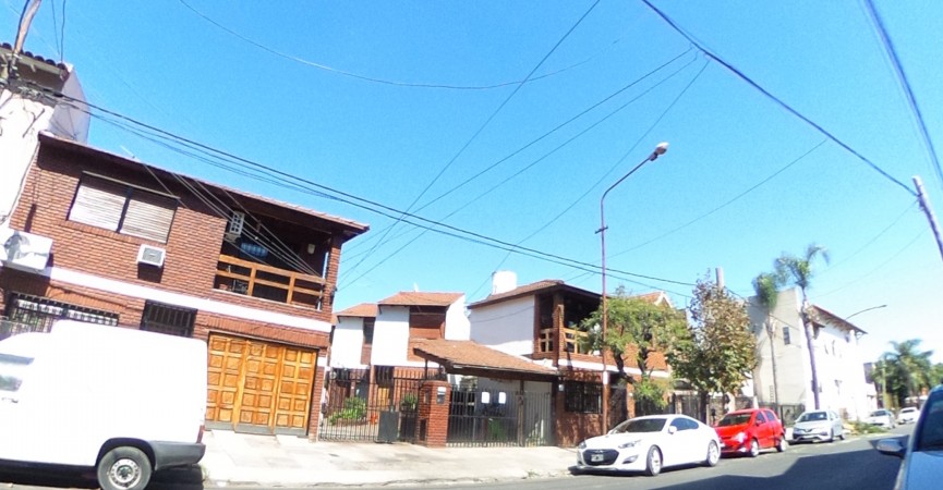 OPORTUNIDAD!! DUPLEX 2 PLANTAS EN RAMOS CENTRO, 70M2+COCHERA+PATIO+PARRILLA, 3 AMB, CONDOMINIO, CAMARAS Y SEGURIDAD
