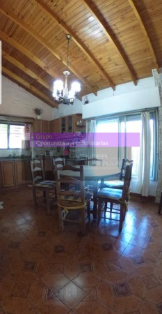 QUINTA LOTE 1450 M2, 220M2 CONSTR., CASA PPAL, QUINCHO, CASA HUESPEDES, PISCINA, GRAN PARQUE,  PARRILLA, POOL HOUSE, JACUZZI,VESTUARIOS EXCELENTE OPORTUNIDAD!!
