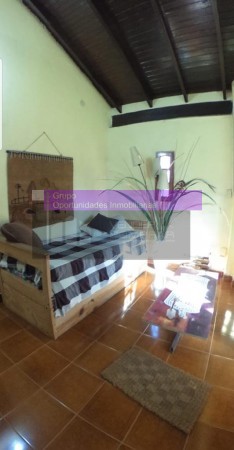 QUINTA LOTE 1450 M2, 220M2 CONSTR., CASA PPAL, QUINCHO, CASA HUESPEDES, PISCINA, GRAN PARQUE,  PARRILLA, POOL HOUSE, JACUZZI,VESTUARIOS