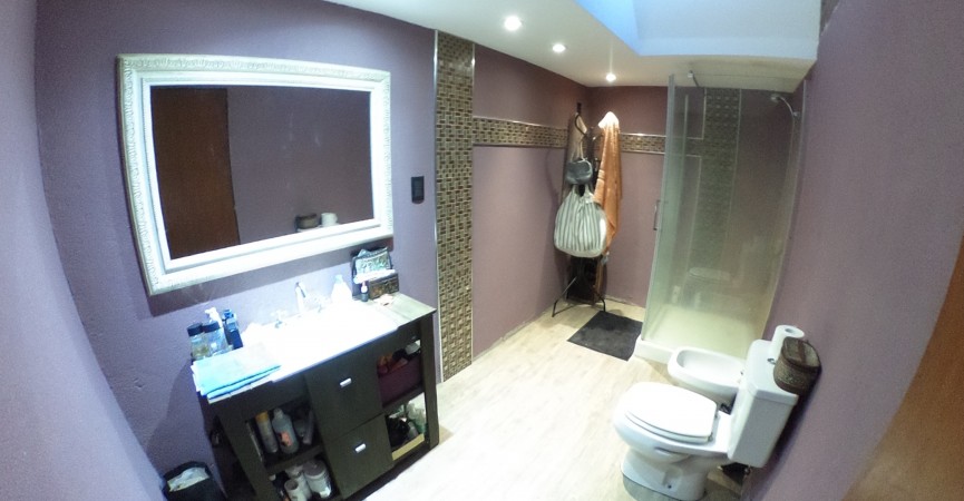 VENTA CHALET SAN ANTONIO DE PADUA  6 AMB  2 PTS TODO A NUEVO, GARAGE DOBLE, PISCINA DE 11X6 S/ LOTE DE 53 MTS DE FONDO